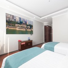 泸州豪锦酒店(步步高广场店)