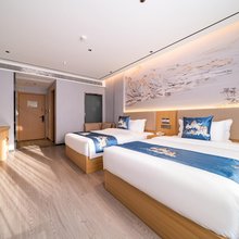 锦汇酒店(蓬安五星花园周子古镇店)