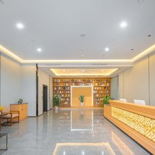 格兰漫旅酒店(南昌青山湖万达李巷地铁站店)