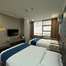 华庭酒店(南广济街店)