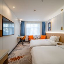 柏青酒店(哈密高铁站店)