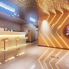 鹿鸣酒店(灵武宁东店)