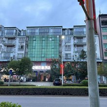 白沙宏锋巨豪酒店