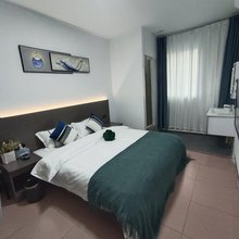 逸海间公寓