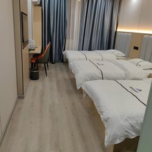 清橙酒店(罗堆中路店)