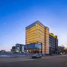 潮漫酒店(开原建材装饰城哈大路店)