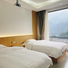 峨眉山艺雅酒店