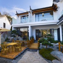 闲庭絮·观景治愈民宿(永州零陵古城柳宗元文化旅游景区店)