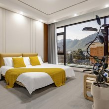 醉心湾·VILLA环山观景亲子度假美宿(安吉HELLO KITTY乐园店)