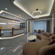 东至新开元酒店(汇金商业步行广场店)
