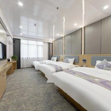 轻住酒店(西安大雁塔地铁站大唐不夜城店)