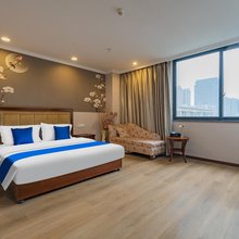 成都庐孚酒店(前锋路地铁站店)