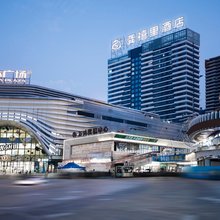 龚禧里·初见酒店(酃湖万达店)
