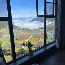 元阳云田山居民宿(多依树梯田景区店)
