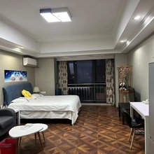 珍惜民宿(无锡惠山万达广场店)
