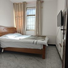 劲羽欣客栈(禄劝何家村店)