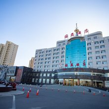 怀仁国益酒店