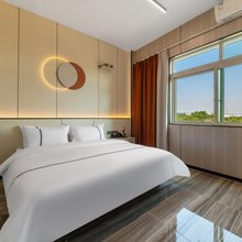 城市之星(广州新白云国际机场T2T3航站楼店)