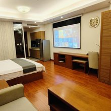 沈阳蓝庭湾公寓(世茂铂晶宫店)