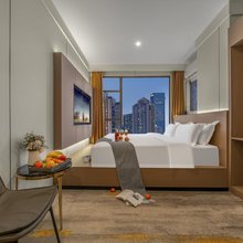 栗壳智能酒店(重庆解放碑十八梯店)