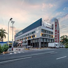 纤曼酒店(南宁金桥客运站吾悦广场店)