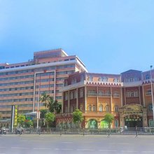 汕头金乐大酒店(万象城龙眼南路美食街店)