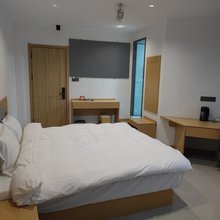 万事顺心宾馆(杨陵南站店)