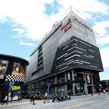 超时光潮玩设计酒店(广州北京路步行街大佛寺店)