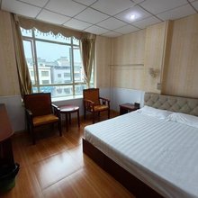 惠东县赣丰商务旅馆