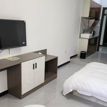 上海阿鑫酒店(东方渔港家园店)