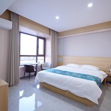 清硕快捷酒店(汝州绿洲广场店)