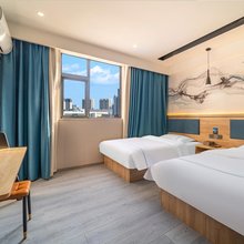 尚景酒店(郑大一附院医学院地铁站店)