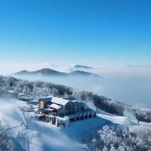 青山美居公寓(万科松花湖滑雪度假区店)