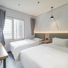 青季酒店MINi(北京丰台西站晓月苑店)