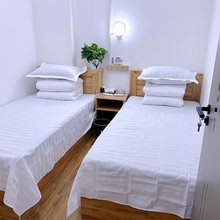 七平方青年旅社