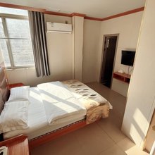 肇庆高要假日公寓(广东理工学院高要校区店)