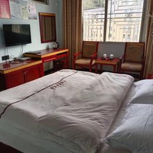 添福商务宾馆(安远县版石镇林业管理站店)