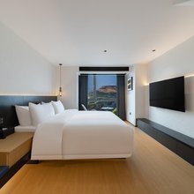 泊曼妮高空云端酒店(宜宾大学城店)