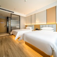 亚友国际酒店(佛山三水新商业城店)