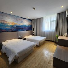 途客中国轻居酒店(开封鼓楼广场店)