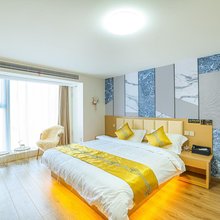焱誉公寓(南京金象城长江大桥北地铁站店)