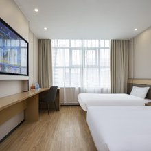 曼美轻居酒店(江宁万达广场东山地铁站店)