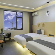 大姚鑫雅鹏轻奢酒店
