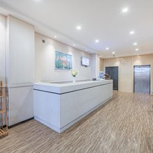 怡景酒店(深圳石岩石龙仔店 )