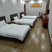 赤壁群英会馆