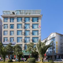 诚悦酒店(大理洱海公园高铁站店)