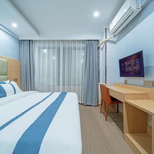 蔓延酒店(武汉职业技术大学光谷校区店)