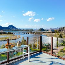 普者黑岸庐尚阁湖景民宿(情人桥店)