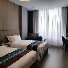 辽阳嘉年华商务酒店
