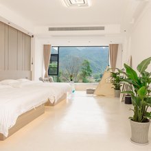 遇溪山民宿(阳朔遇龙河景区店)